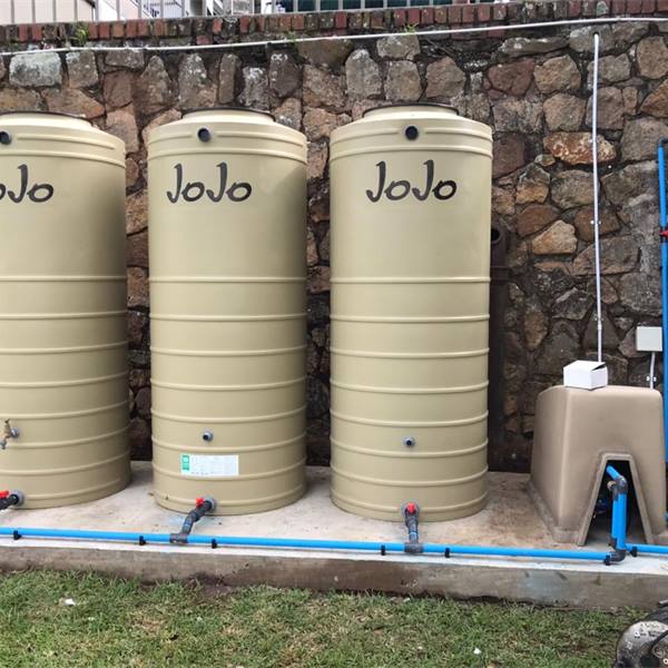 Leaking and burst pipe repair service